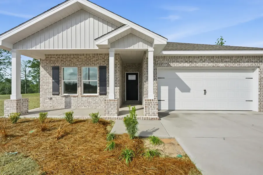 474 Sidney Avenue, Defuniak Springs, FL 32433 - #2