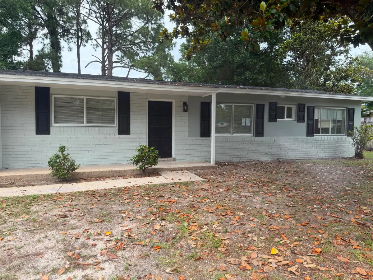 900 Bryn Mawr Boulevard, Mary Esther, FL 32569 - #1