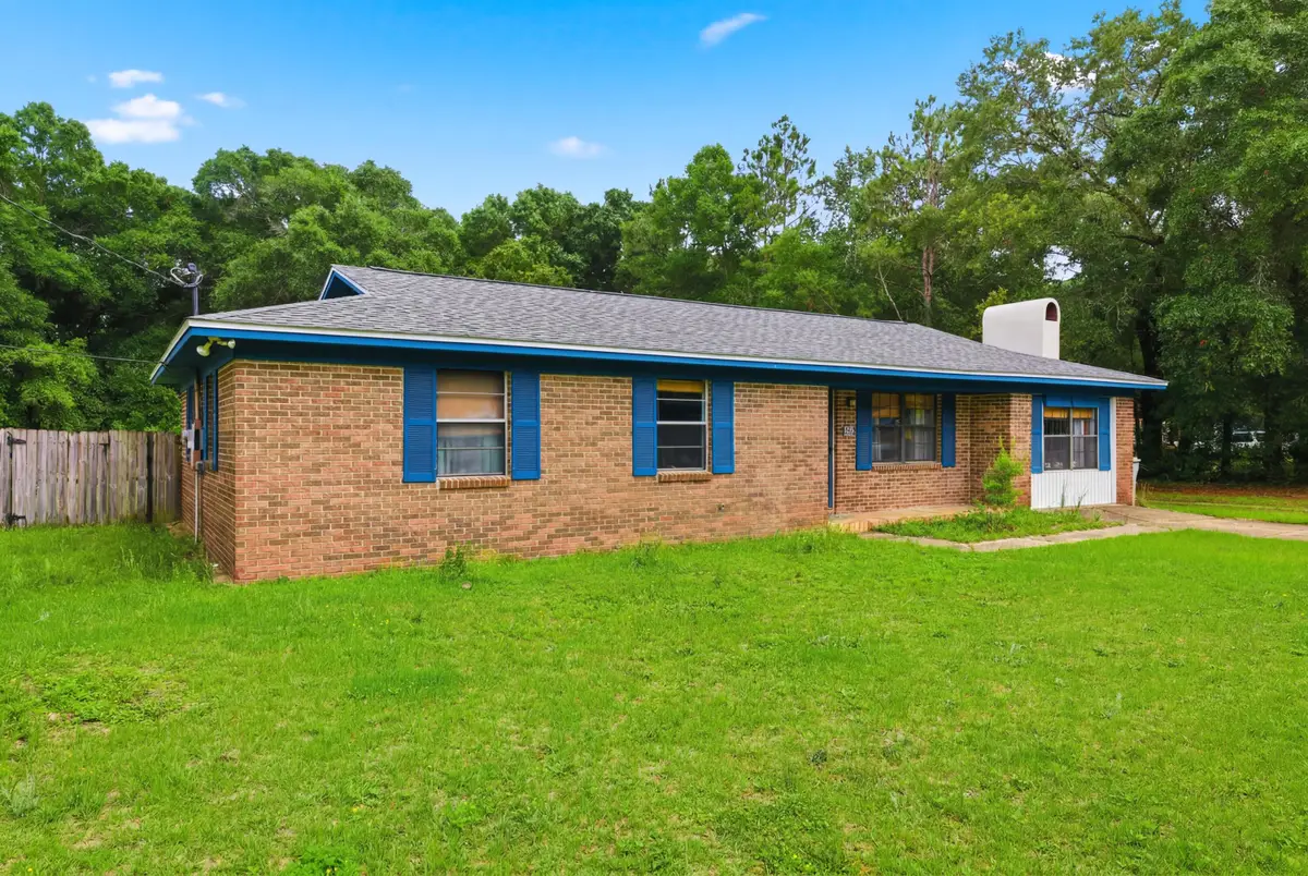 4256 Burbank Drive, Milton, FL 32583 - #1