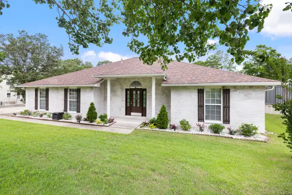 449 Ruckel Drive, Niceville, FL 32578