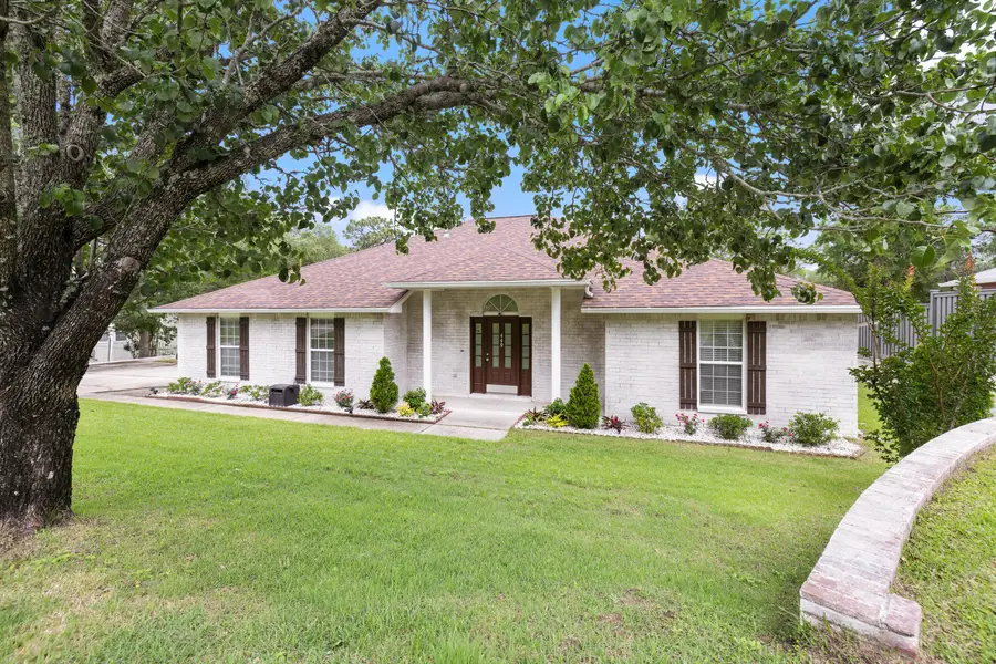 449 Ruckel Drive, Niceville, FL 32578 - #2