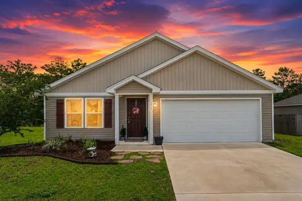170 Mikaela Avenue, DeFuniak Springs, FL 32433