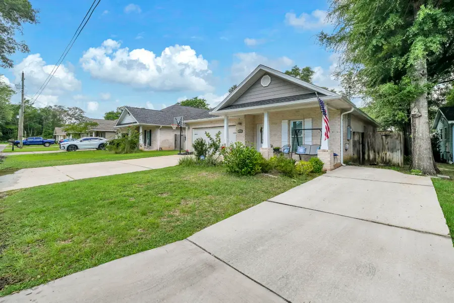 114 Sasser Street, Niceville, FL 32578 - #3