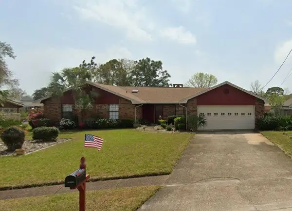 564 E Timberlake Drive, Mary Esther, FL 32569