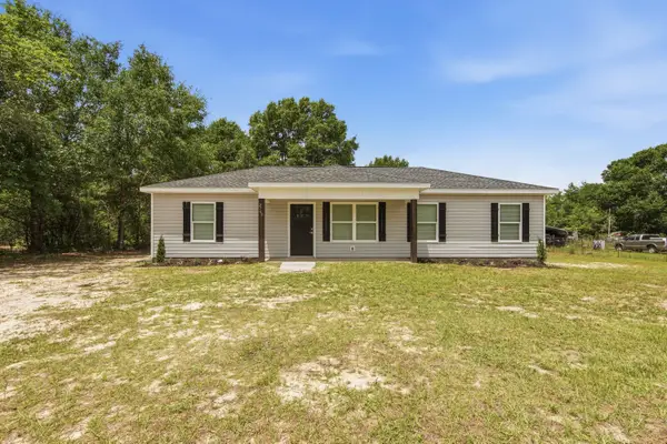 2763 Oakridge Road, DeFuniak Springs, FL 32433