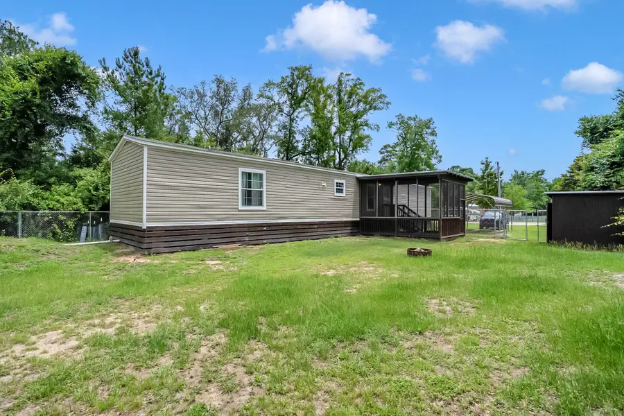 217 Palmetto Avenue, Freeport, FL 32439 - #2