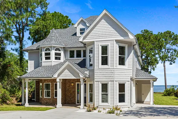609 Calhoun Avenue, Destin, FL 32541