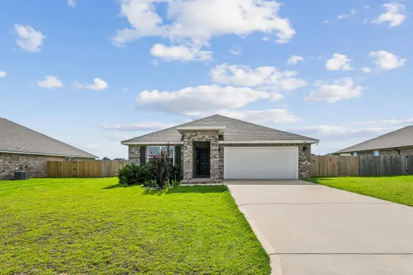 5529 Silverbell Drive, Milton, FL 32583