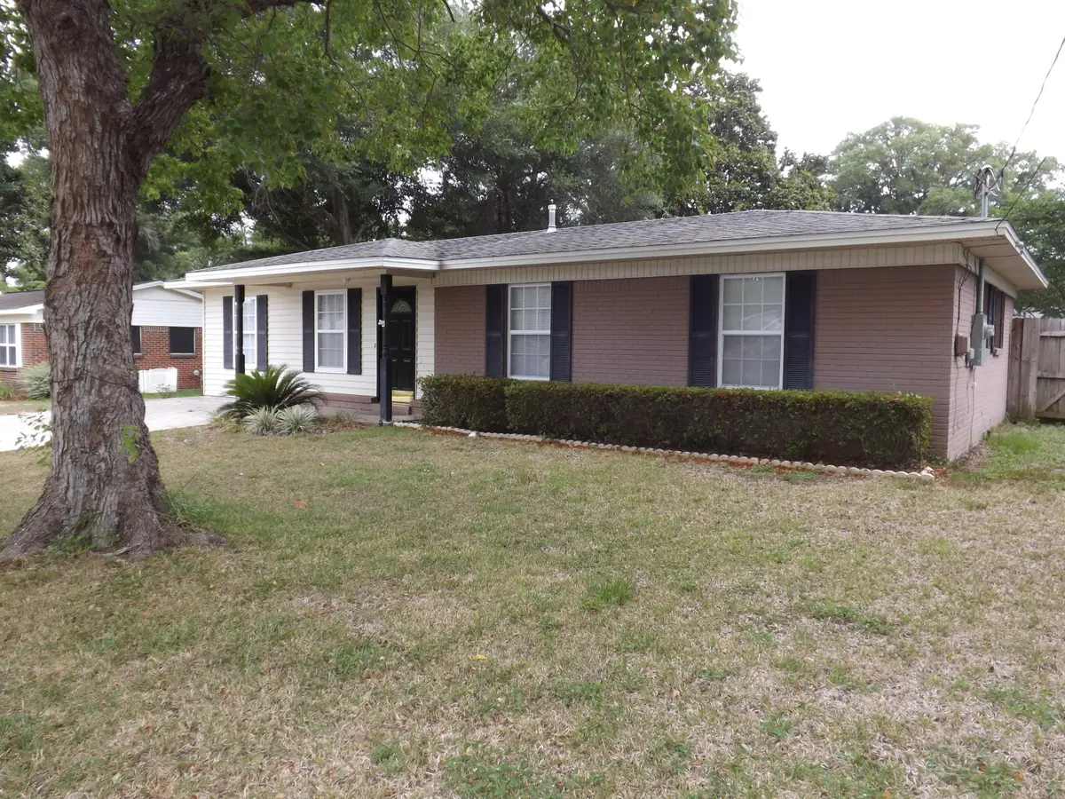 116 NW Holmes Boulevard, Fort Walton Beach, FL 32548 - #1