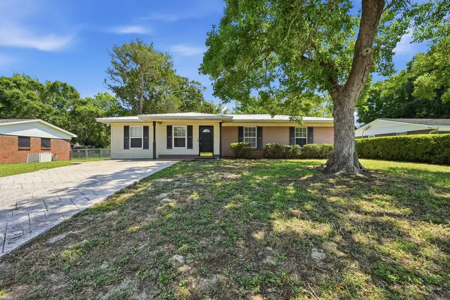 116 NW Holmes Boulevard, Fort Walton Beach, FL 32548 - #2