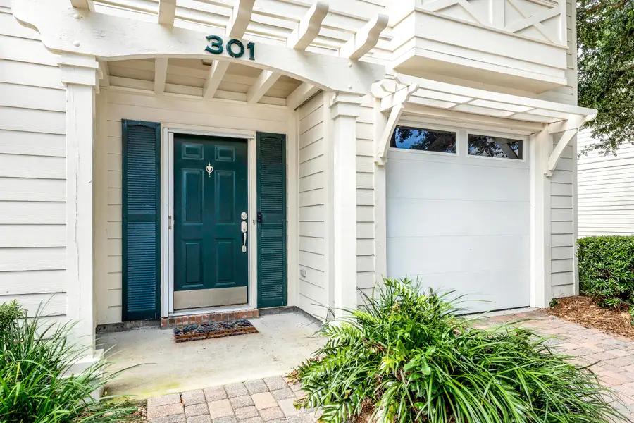 301 Mattie M Kelly Boulevard #301, Destin, FL 32541 - #2