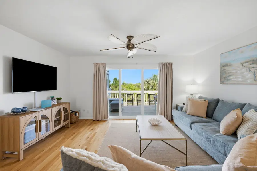 8522 Gulf Boulevard #APT 20, Navarre, FL 32566 - #3