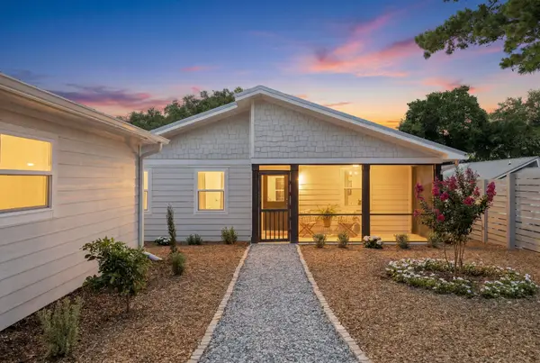 3301 Crystal Lake Drive, Chipley, FL 32428