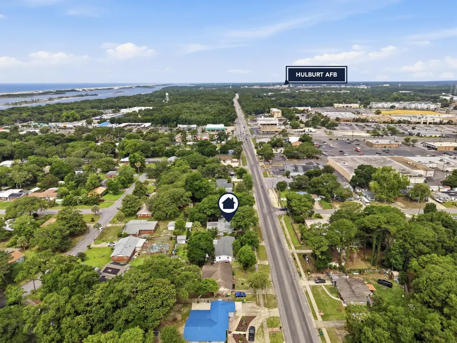 514 E Hollywood Boulevard, Mary Esther, FL 32569 - #3