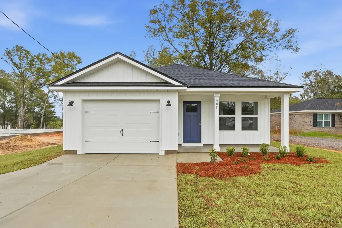 659 Lee Avenue, Crestview, FL 32539 - #1