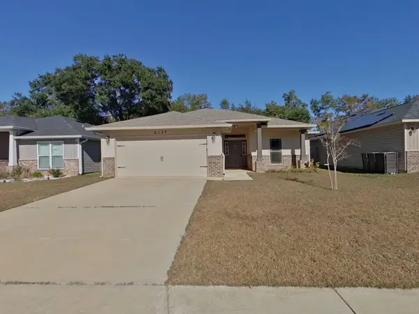 5137 Peach Drive, Pace, FL 32571
