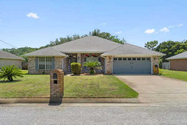 2035 Alfred Boulevard, Navarre, FL 32566
