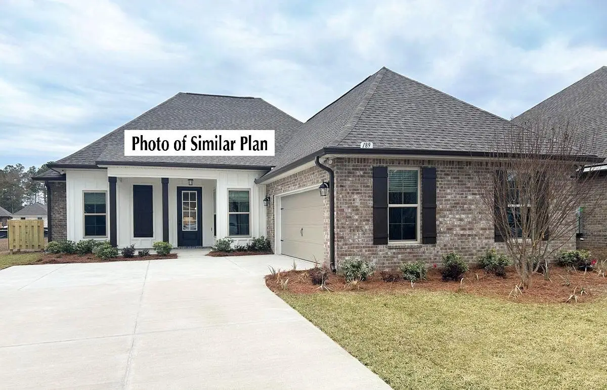 205 E Tweet Street, Freeport, FL 32439 - #1