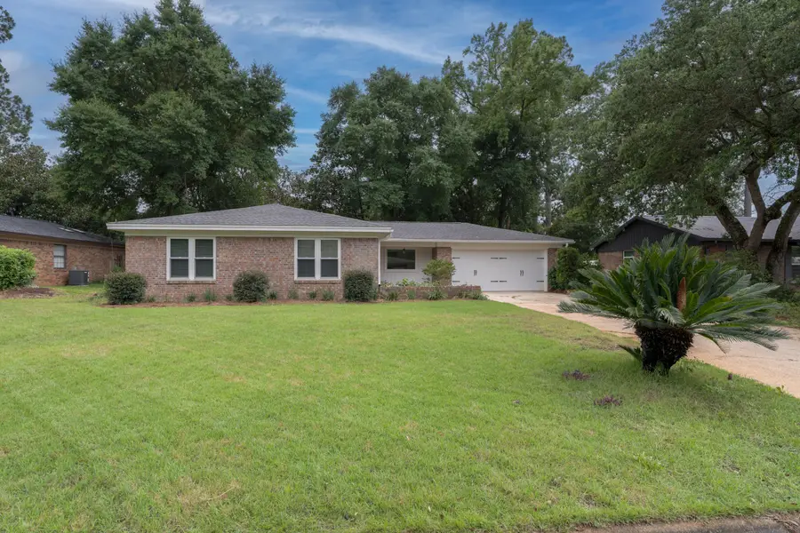 306 Biscayne Lane, Niceville, FL 32578 - #2