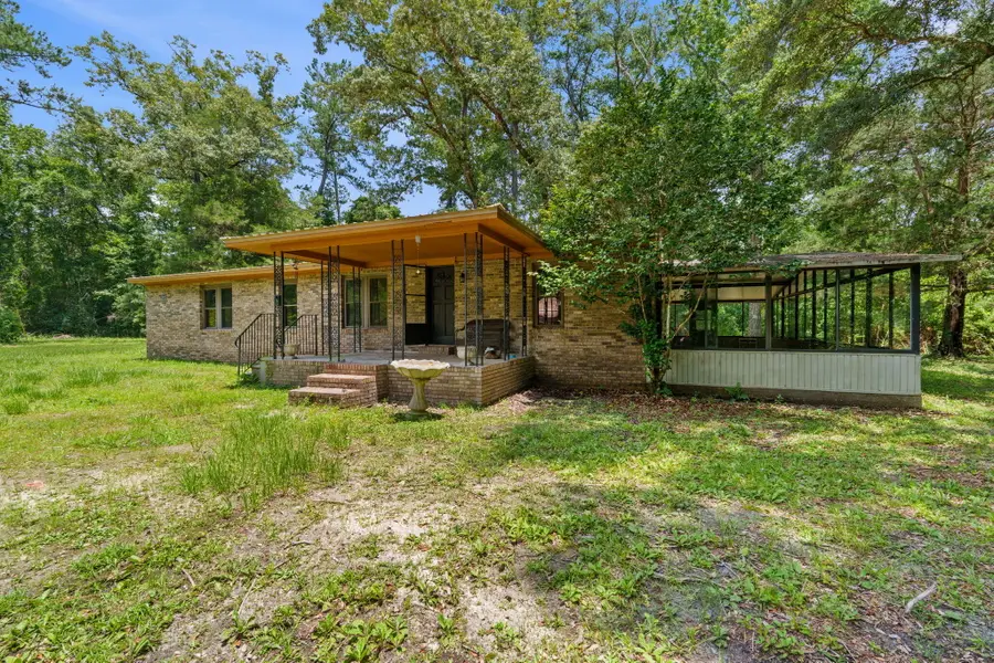 92 Howell Bluff Road, Ponce De Leon, FL 32455 - #3
