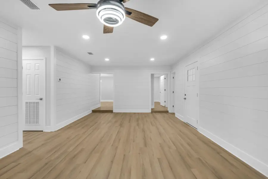 333 NW Hollywood Boulevard, Fort Walton Beach, FL 32548 - #3