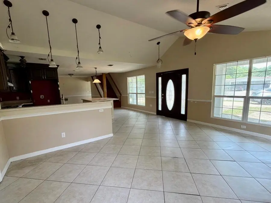 504 Manchester Road, Fort Walton Beach, FL 32547 - #3