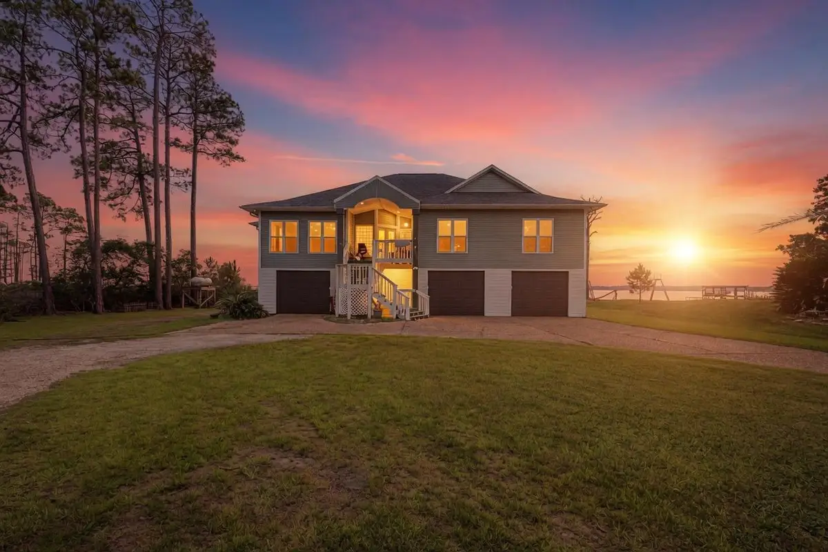 4501 Bayside Drive, Milton, FL 32583 - #1