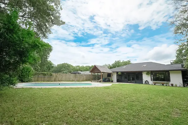 108 SE Waynel Circle, Fort Walton Beach, FL 32548