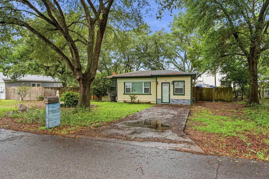 19 SW Comet Street, Fort Walton Beach, FL 32548 - #2