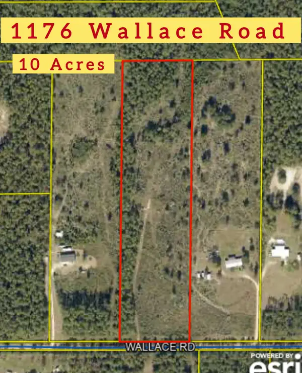 1176 Wallace Road, DeFuniak Springs, FL 32433