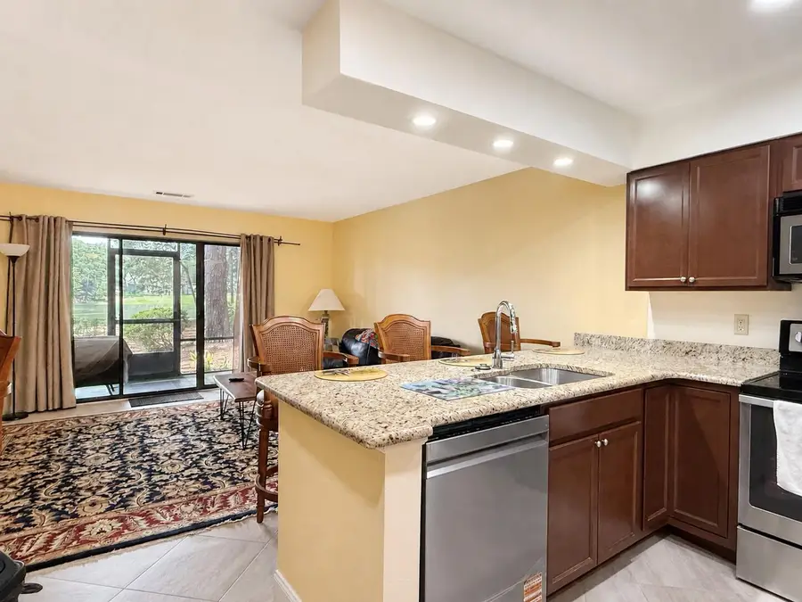 207 Southlake Court #207, Niceville, FL 32578 - #2