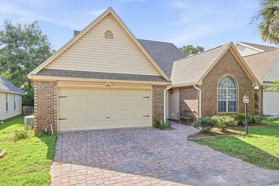 827 Fairway Lakes Drive, Niceville, FL 32578 - #2