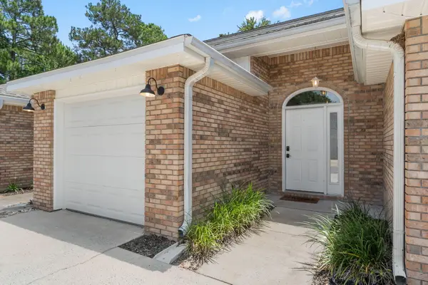 128 Noblat Drive, Mary Esther, FL 32569