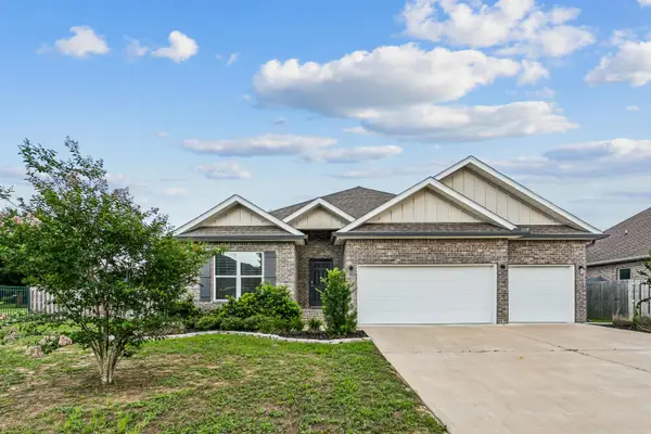 1129 Shoal River Drive, Crestview, FL 32539