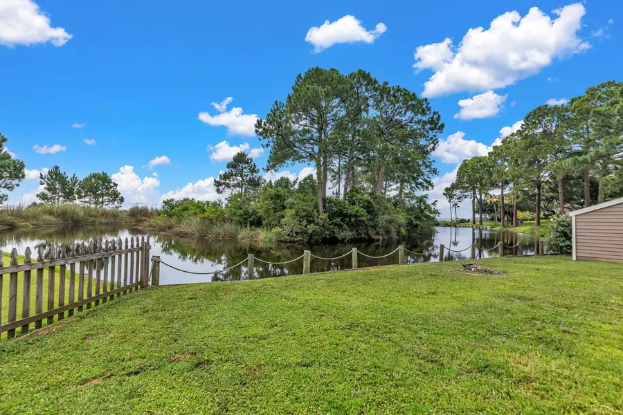 37 Country Club Road, Shalimar, FL 32579 - #2