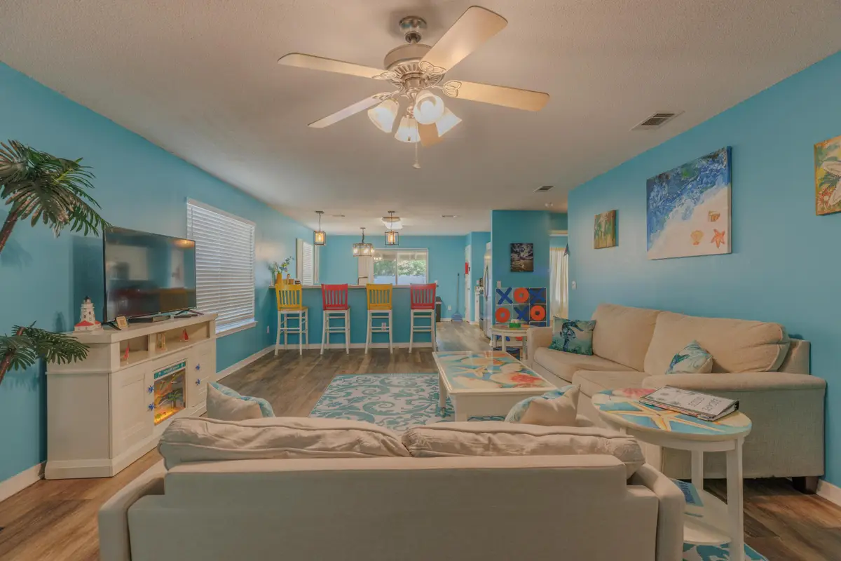 1869 Vineyard Street, Navarre, FL 32566 - #1