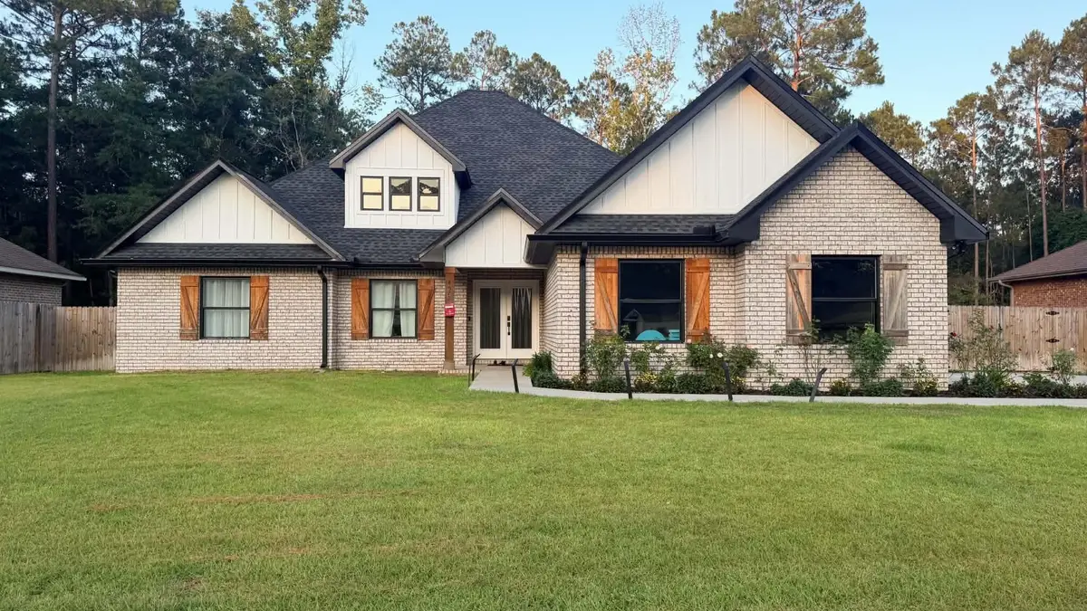 4572 Ashton Circle, Crestview, FL 32536 - #1