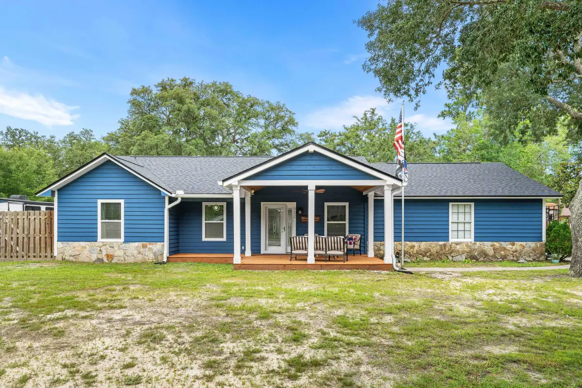 600 E Greenwood Cove, Niceville, FL 32578 - #1