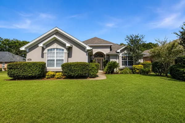 388 Camden Pass Lane, Fort Walton Beach, FL 32547