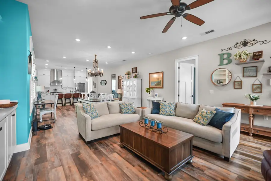 1712 Union Avenue, Niceville, FL 32578 - #3
