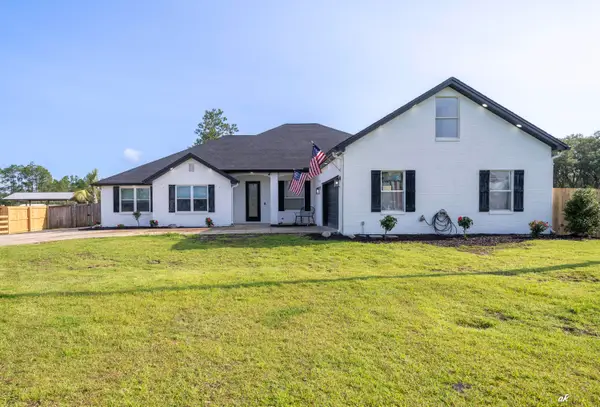 221 White Oaks Boulevard, Southport, FL 32409