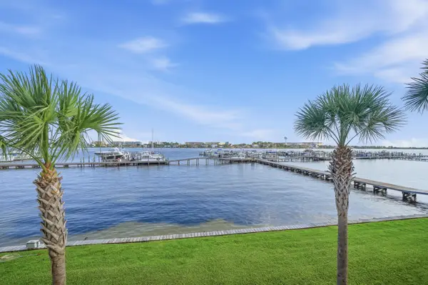 218 SW Miracle Strip Parkway #UNIT F, Fort Walton Beach, FL 32548