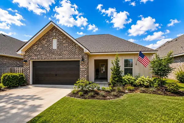 124 E Apollo Avenue, Freeport, FL 32439