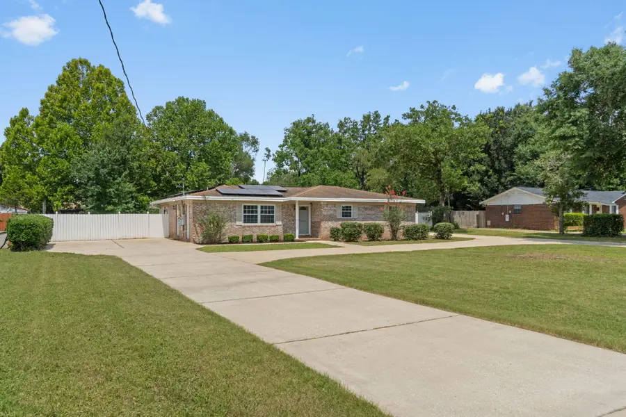 1309 Valley Road, Crestview, FL 32539 - #2