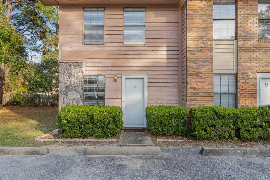 611 Center Street #UNIT 10, Fort Walton Beach, FL 32547 - #2