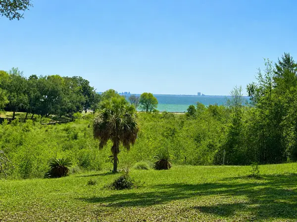 140 Chippewa Drive, Niceville, FL 32578