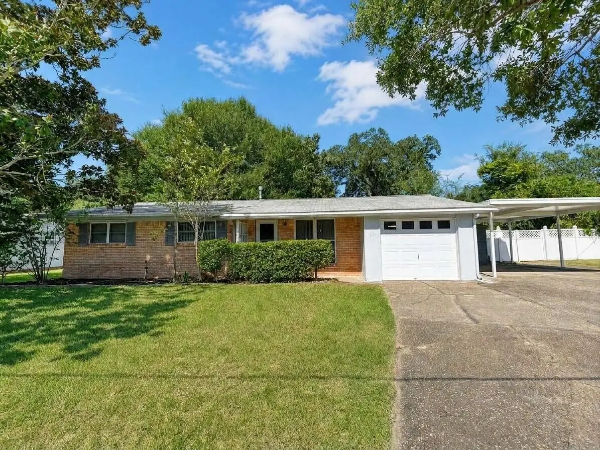 339 NW Barbara Drive, Fort Walton Beach, FL 32548 - #1