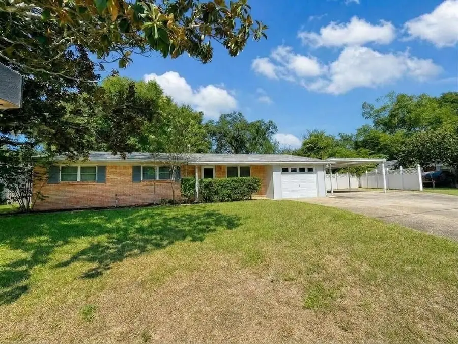 339 NW Barbara Drive, Fort Walton Beach, FL 32548 - #3