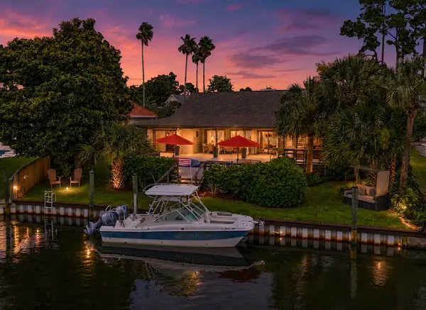 210 Marlin Circle, Panama City Beach, FL 32408