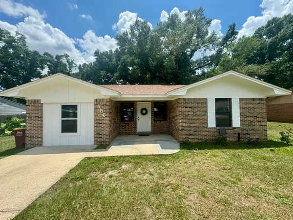 556 Lee Avenue, Crestview, FL 32539